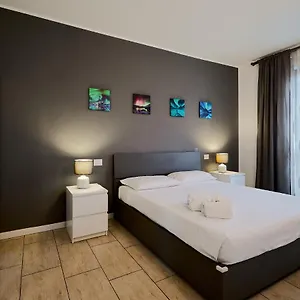 https://new-and-bright-urban-housing.it-lombardy.com